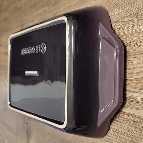 Le Creuset Cassis Stoneware Rectangular Dish - Picture 7 of 10